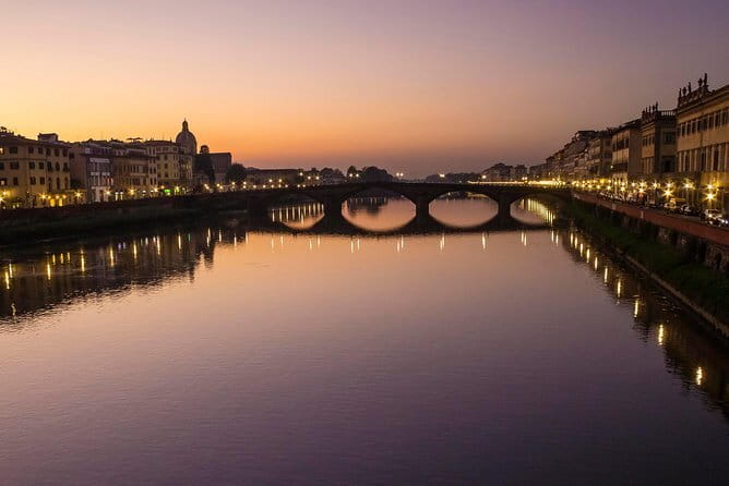 Florence By Night 2-hour Walking Experience - Palazzo Vecchio explains Florence’s political heart