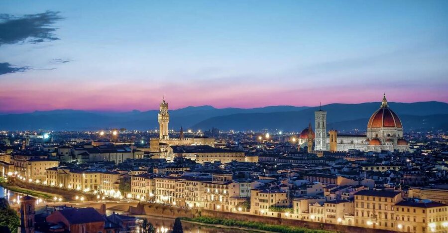 Florence by Night: 2-Hour Walking Tour - Starting at Piazza della Repubblica