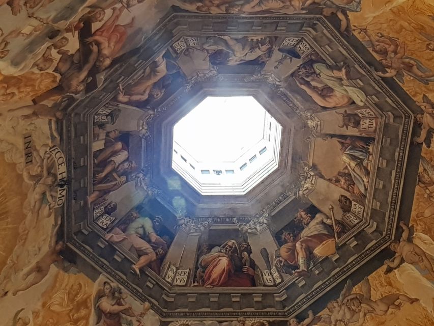 Florence: Cathedral, Terraces and Dome Skip-the-Line Tour - The terraces are the best reason to choose the noon option