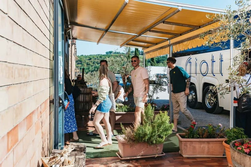 Florence: Chianti Wineries Tour with Wine Tasting - The bus ride and group size