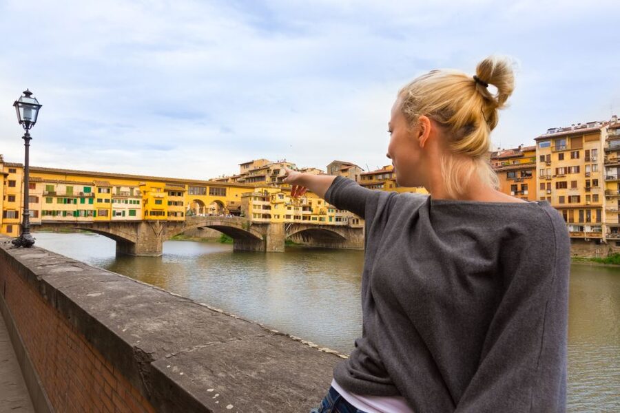 Florence: City Highlights and David Private Tour - Oltrarno and the best Ponte Vecchio photograph
