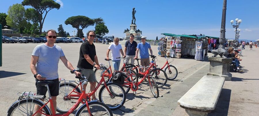 Florence: City Highlights Bike Tour - San Niccolò and the Arno crossings