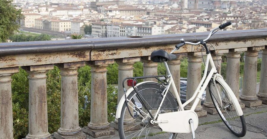 Florence: City Sightseeing Guided Bike Tour - Why a bike is a smart way to see Florence