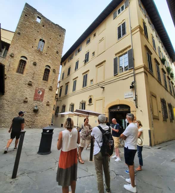 Florence: Dan Brown's Inferno 2-Hour Walking Tour - Palazzo Vecchio is the main payoff
