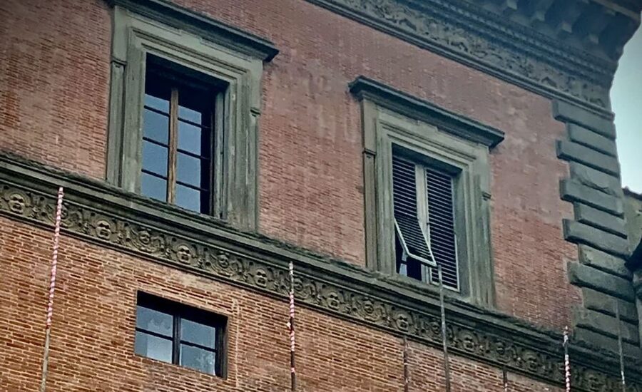 Florence: Dark Mysteries and Legends Guided Walking Tour - The Bargello and Florence’s political heart