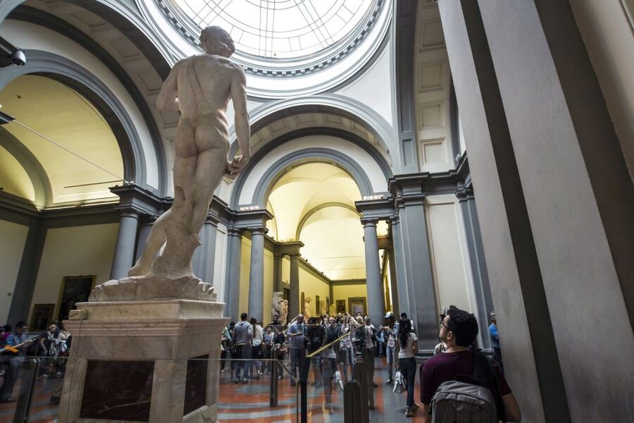 Florence: David at Accademia and Duomo Terraces VIP Tour - The steep climb inside Brunelleschi’s Dome