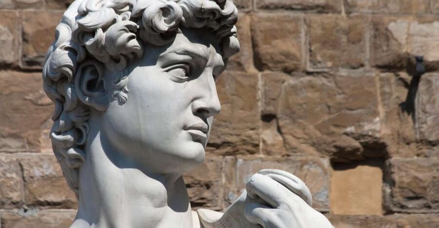 Florence: David & Uffizi Gallery Guided Tour for Small Group - Meeting your guide by Giotto’s statue