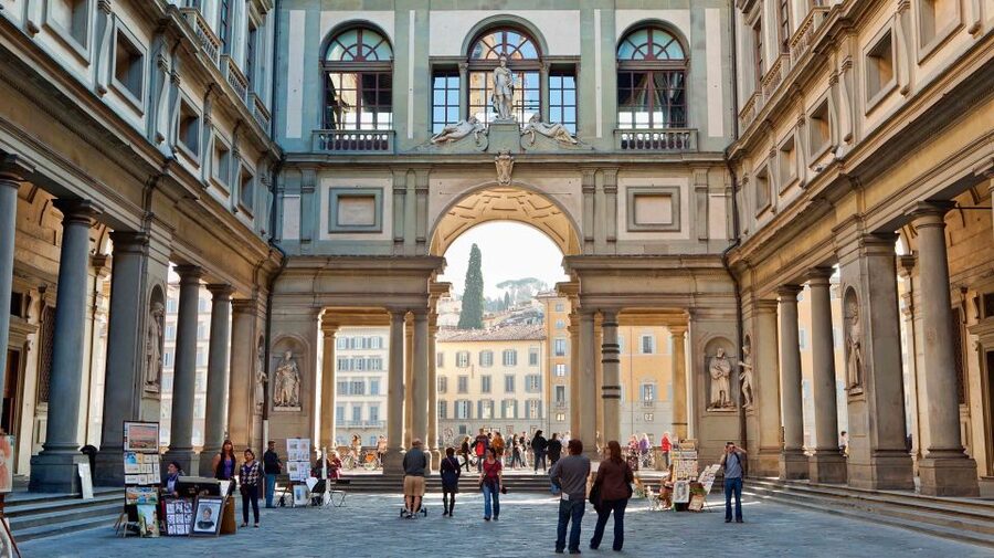 Florence: David & Uffizi Gallery Guided Tour for Small Group - Three hours inside the Uffizi Gallery