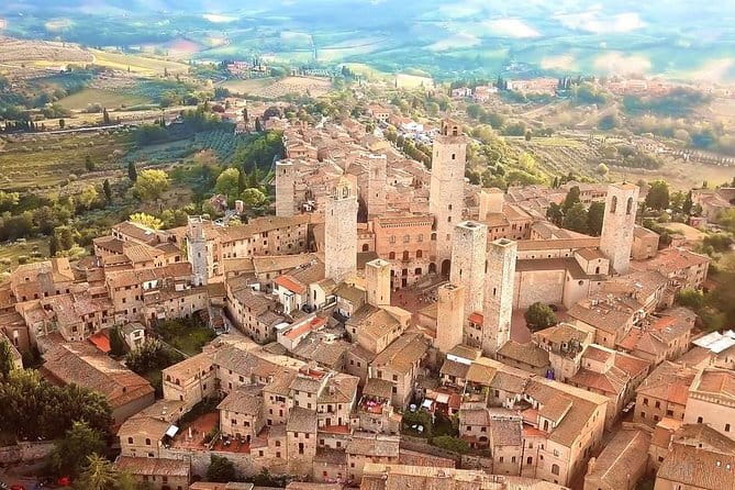Florence Day Tour: Explore Pisa, Siena & San Gimignano with Lunch - Who should book this experience?