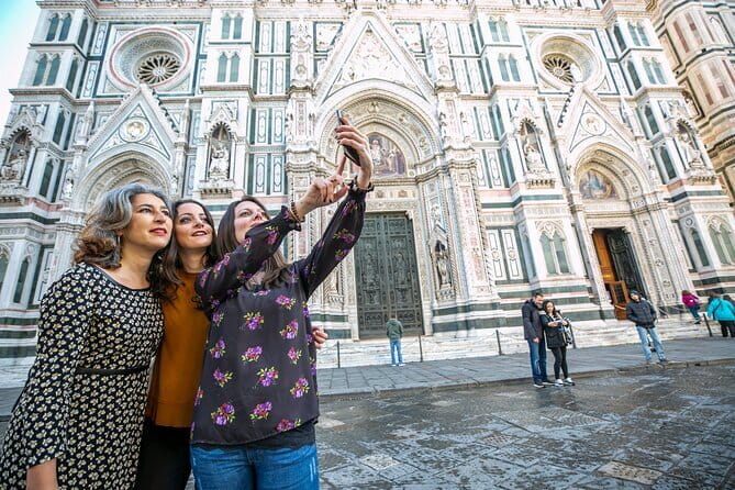 Florence Dome Climb & Private Guided Sightseeing Walking Tour with Hotel Pickup - Key points to know before booking