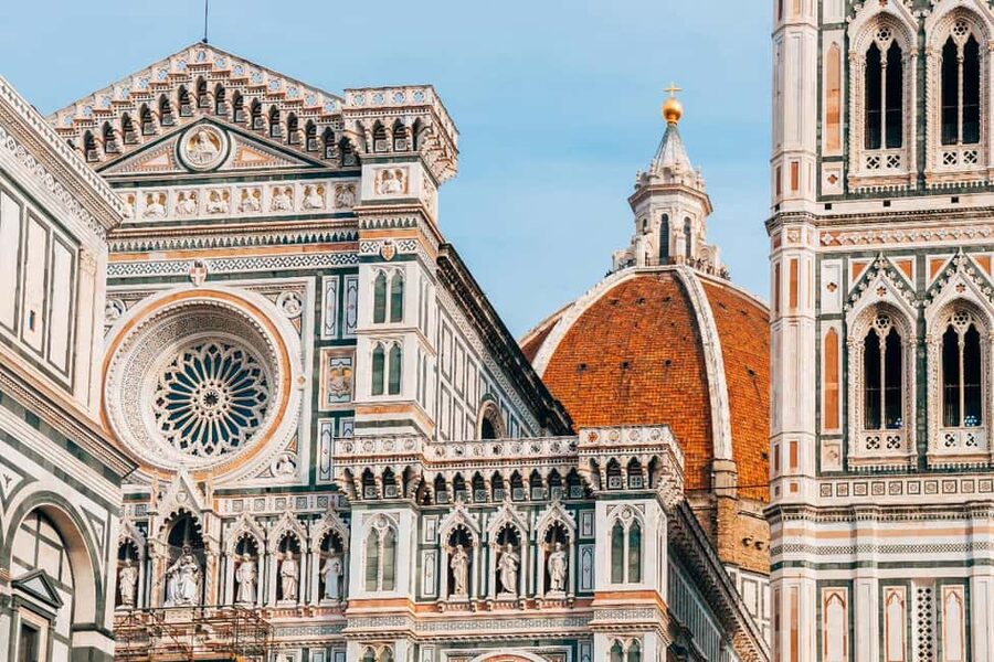 Florence: Duomo Cathedral Express Guided Tour - Brunelleschi’s dome from the cathedral floor