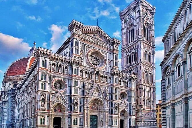 Florence: Duomo Cathedral Fast-Track Entry Ticket - Meeting the host beside the bell tower