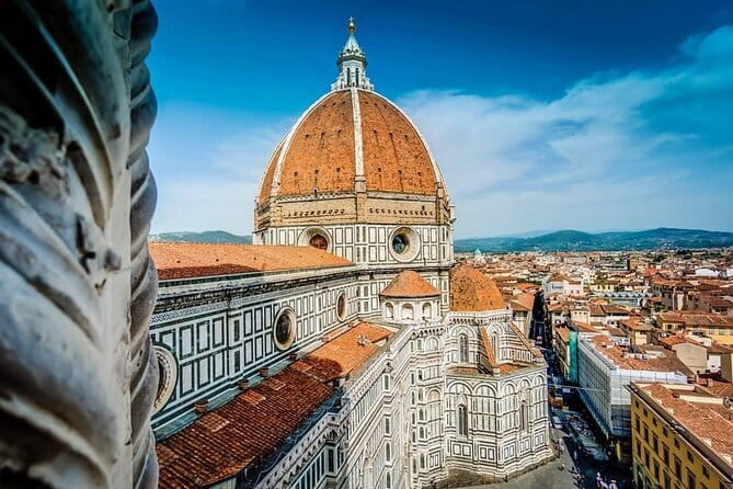 Florence Duomo Cathedral with Host & Audio Guide (Interior Only) - What you actually see inside Florence Cathedral