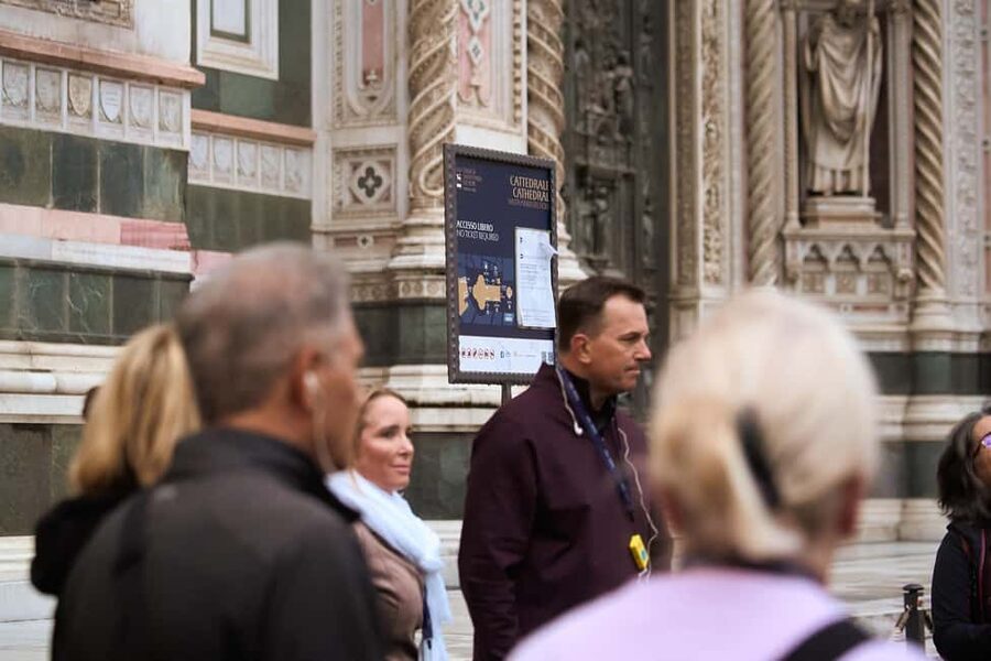 Florence: Duomo Dawn Entry with Key Holder & Dome Climb Tour - Clothing, bags, and practical preparation