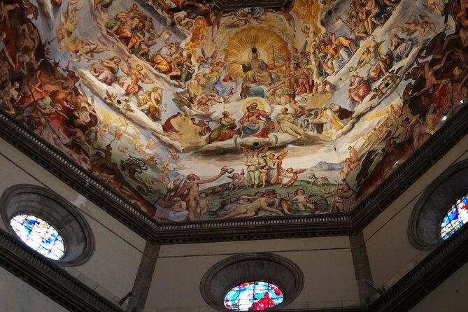Florence Duomo Skip-Any-Line Guided Tour with Priority Entrance - Entering Florence Cathedral through the priority route