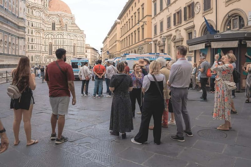 Florence Duomo Square Guided Walking Tour with Entry Tickets - Brunelleschi’s red dome from the square