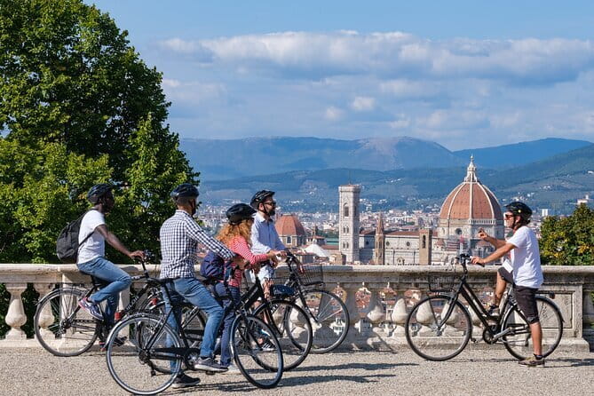 Florence E-Bikes & Sights Tour for Small Groups or Private - Piazzale Michelangelo and Florence’s famous skyline