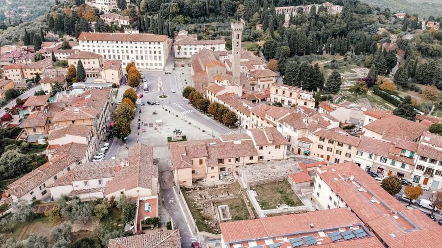 Florence: E-Vespa Rental with Smartphone Tour and Tasting - Four hours on an electric Vespa