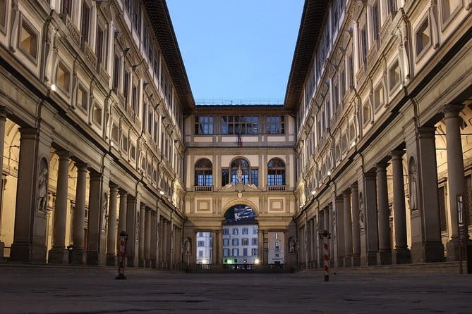 Florence: Early morning semi-private Uffizi Gallery guided experience - Entering Florence’s Medici gallery