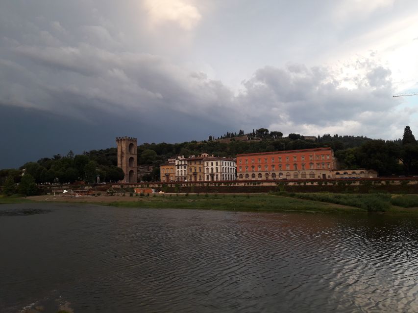 Florence: Eco-Friendly Golf Cart City Tour with Audio Guide - The Duomo, Medici landmarks, and Berta’s legend