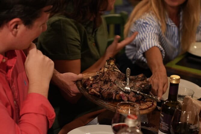 Florence Evening Food Tour with Florentine Steak & Tuscan Wine - Piazza della Signoria sets the scene