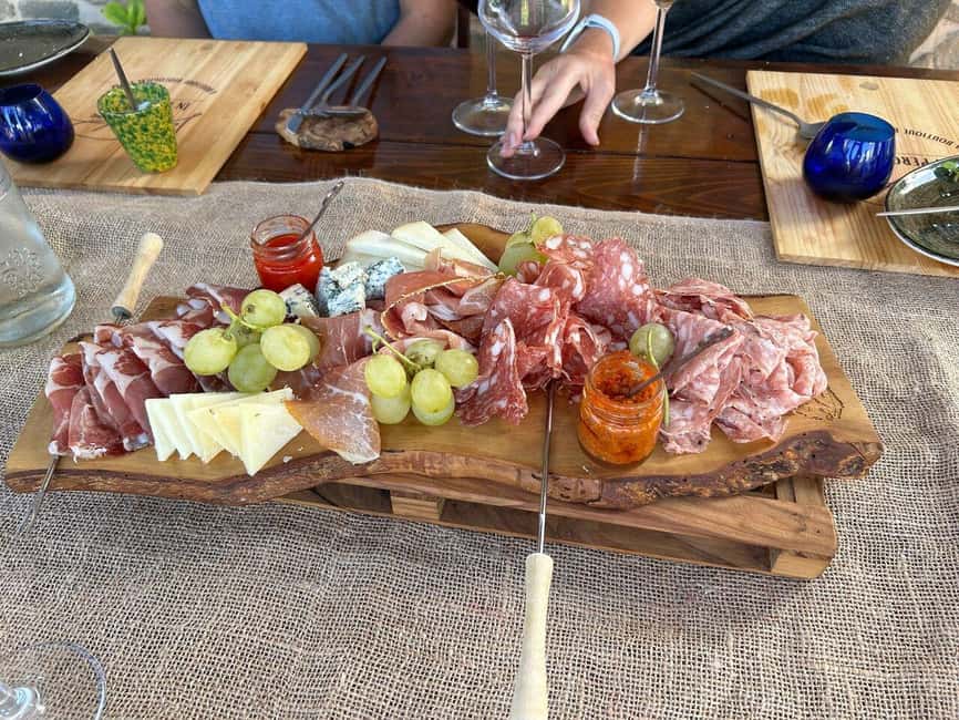 Florence: Exclusive Chianti Wine Tour at 3 Wineries & Lunch - Lunch in a medieval hamlet linked to Machiavelli