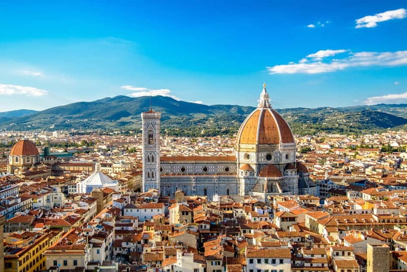 Florence: Exclusive Uffizi Semi-Private Tour, Max 6 People - Caravaggio and the wider collection