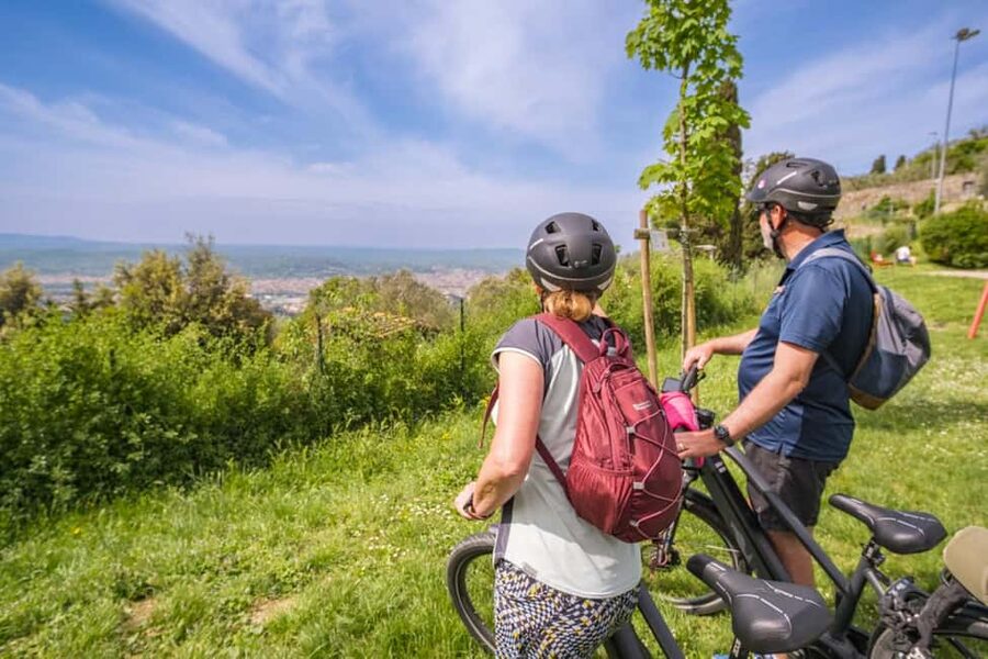 Florence: Fiesole E-Bike Tour with Olive Oil Tasting - Leaving Florence by e-bike