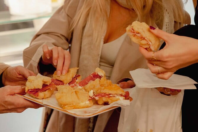 Florence Food and Wine Tasting Tour! Private with Local Expert - Why this private Florence food walk works