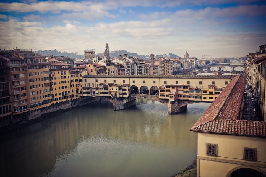 Florence: Full-Day Trip by High-Speed Train from Rome - Piazza della Signoria and Ponte Vecchio