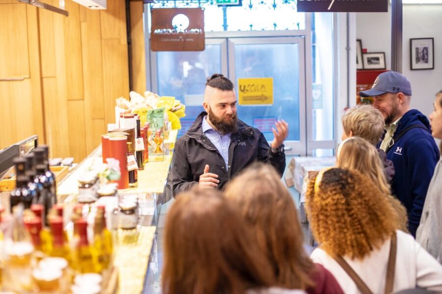 Florence: Grocery Market Food Tour and Tastings with a chef - A short walk through Sant’Ambrogio