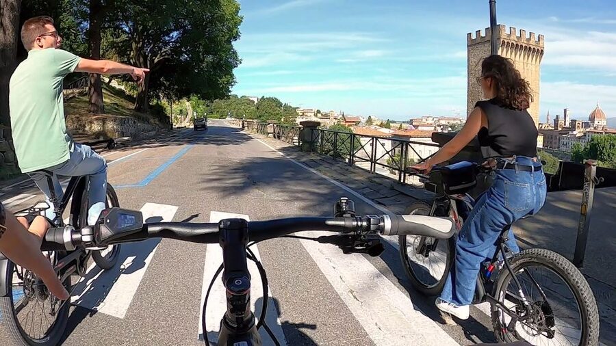 Florence: Guided Electric Bike Tour with Gelato - Pian dei Giullari and the quieter roads outside the center