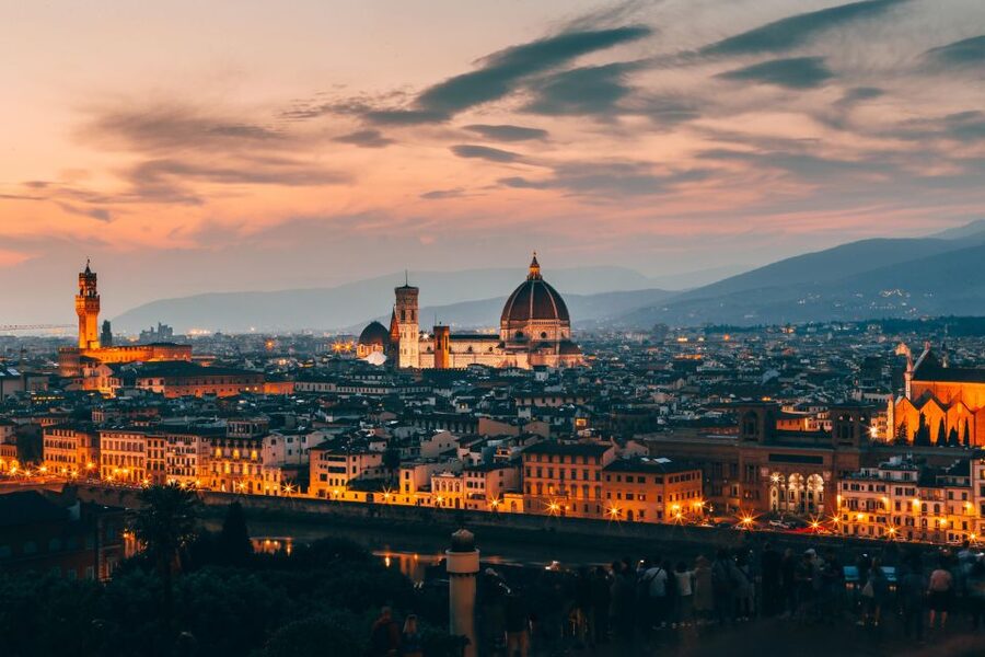 Florence: Guided Flavors of Tuscany Tour - A bakery stop for schiacciata and cecina