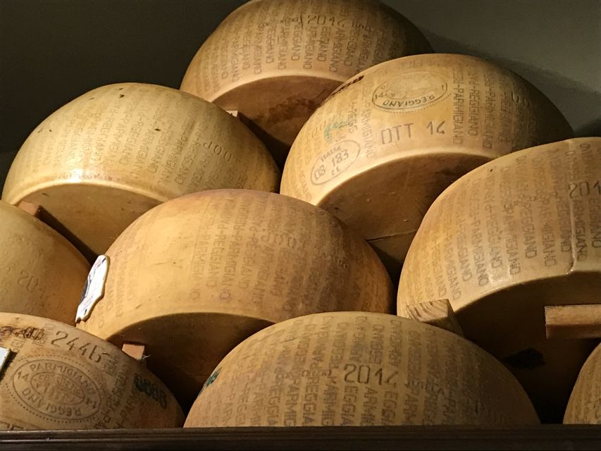 Florence: Guided Food Tour with Fiorentina Steak and Wine - Key points to know before booking