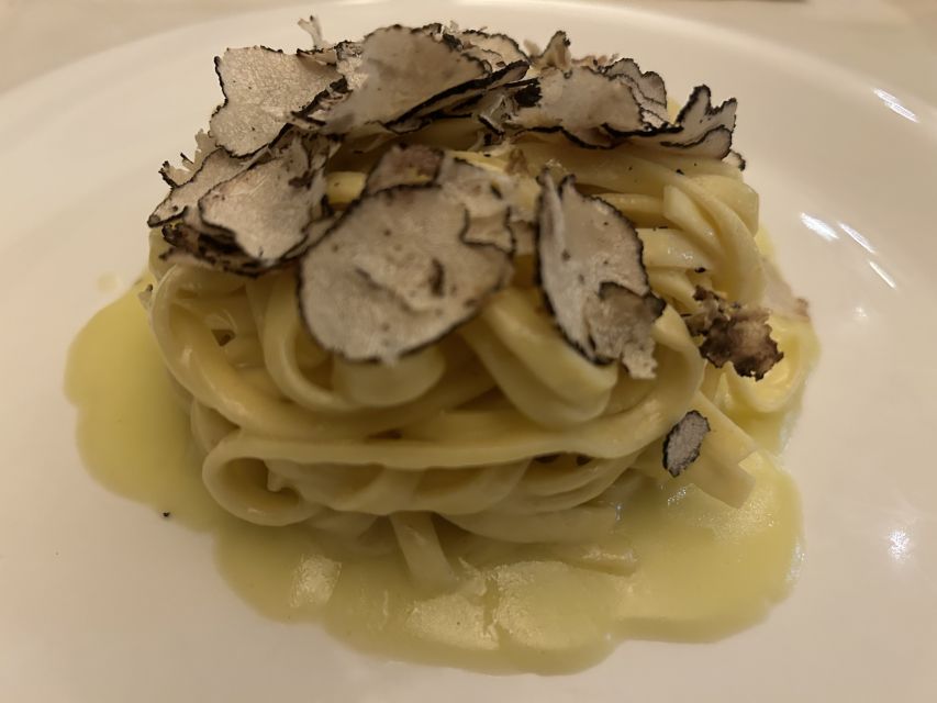 Florence: Guided Food Tour with Fiorentina Steak and Wine - Starting near Torre dei Belfredelli