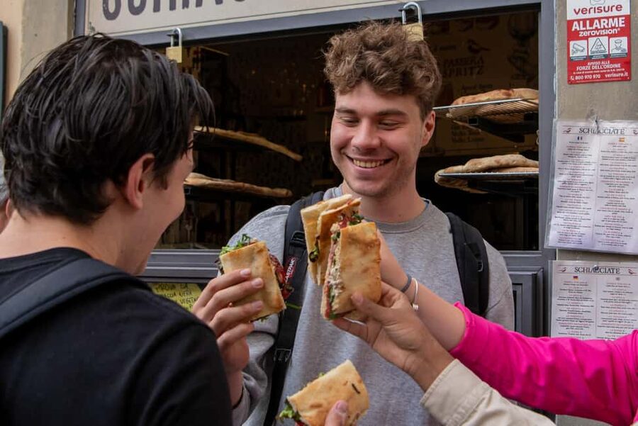 Florence: Guided Food Walking Tour with Tuscan Classics - The tastings: from sandwich to Florentine steak