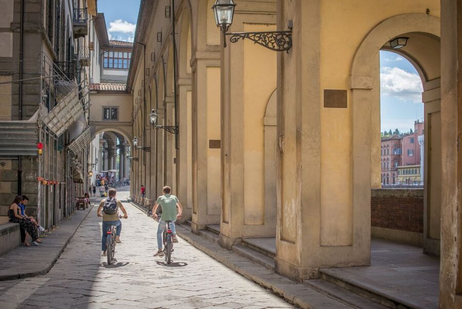 Florence: Guided Tour by E-Bike with Gelato & optional Lunch - Price, timing, and overall value