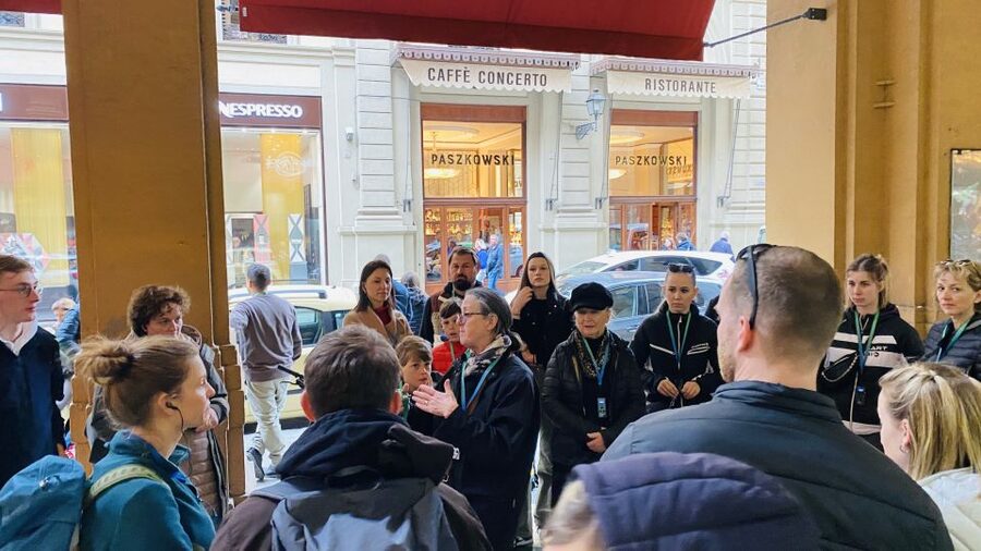 Florence: Guided Walking Tour - Piazza della Repubblica and Florence’s changing face