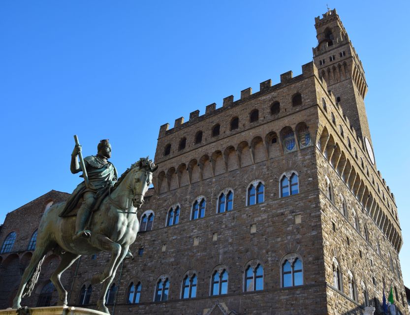 Florence: History Walking Tour with Wine Tasting - Signoria Square and Florence’s outdoor art