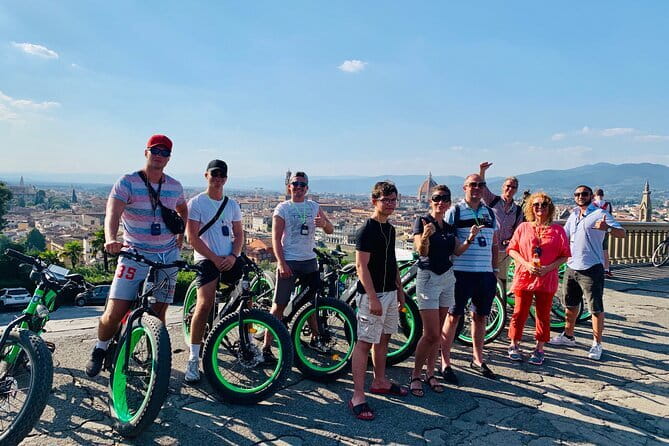 Florence in a Day: David, Cathedral & City Highlights Guided Tour - Piazza della Signoria, the Uffizi, and Ponte Vecchio