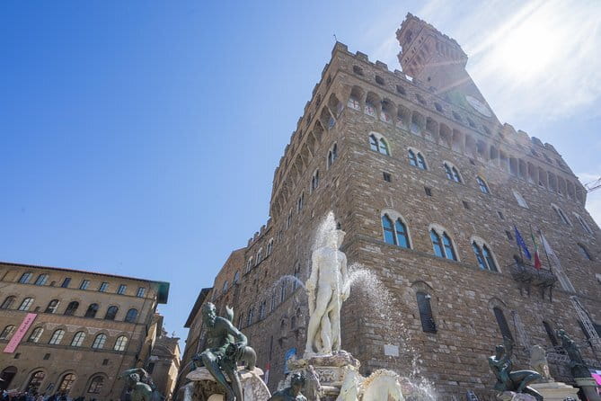 Florence in a day - Private Tour - The Duomo, Baptistery, and bell tower from the outside