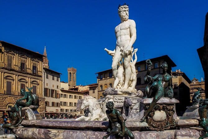 Florence in one day with a localGuide: David-City walk-Uffizi - Key points at a glance