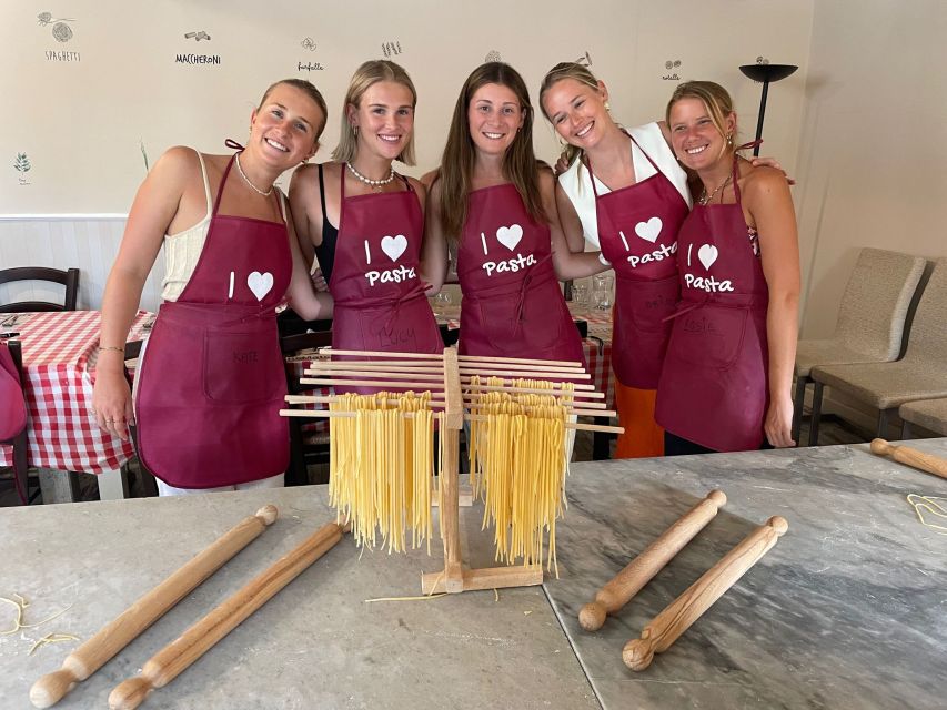 Florence: Lasagna and Spaghetti-Making Class - The instructors make or break the evening