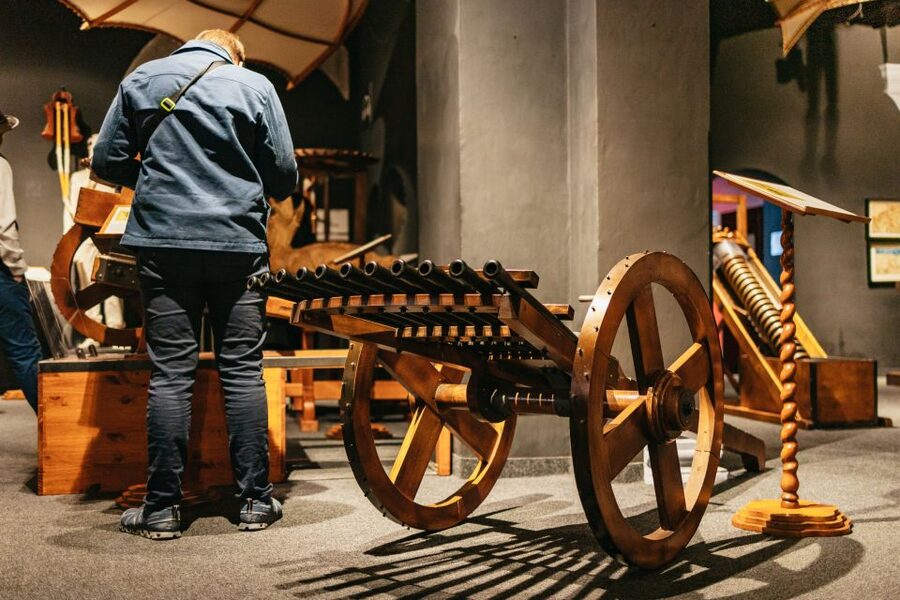 Florence: Leonardo Interactive Museum Entry Ticket - Why Leonardo works better here with moving parts