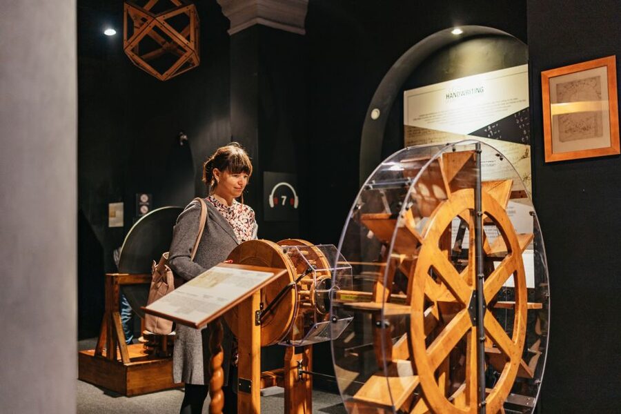 Florence: Leonardo Interactive Museum Entry Ticket - What you see during an hour inside