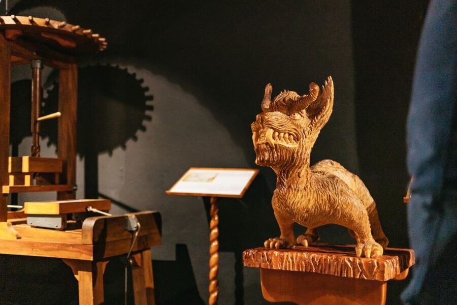 Florence: Leonardo Interactive Museum Entry Ticket - The audio guide and self-guided format