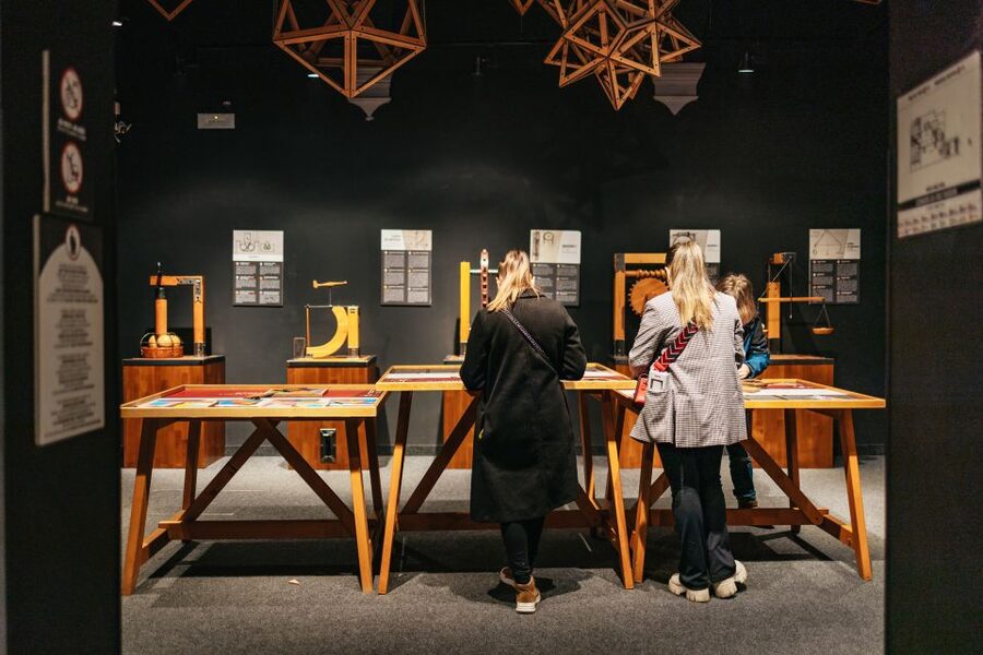 Florence: Leonardo Interactive Museum Entry Ticket - How the $9 price fits a Florence day