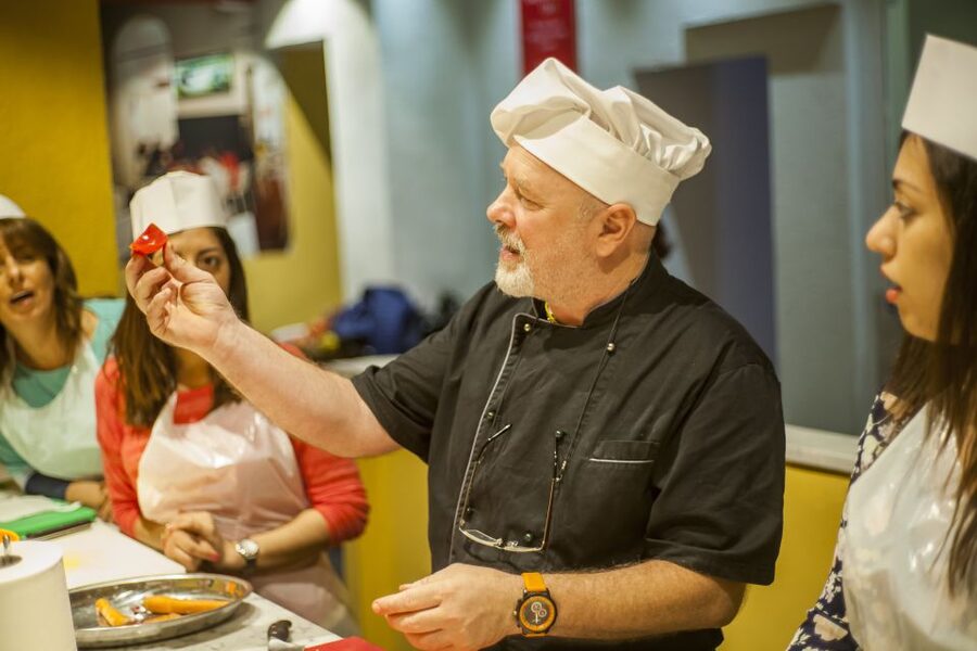Florence: Market to Table Cooking Lesson - Making pasta by hand