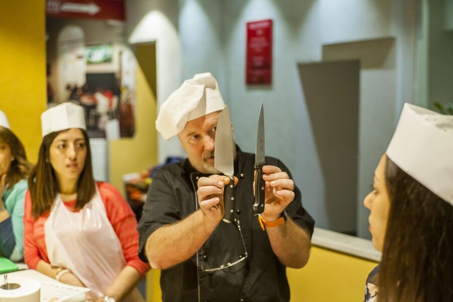 Florence: Market to Table Cooking Lesson - Preparing the main course and dessert