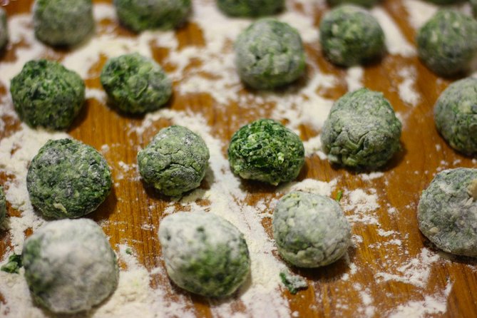 Florence Market Tour & Cooking Class in Local Home with Mirella - A hands-on Tuscan cooking class